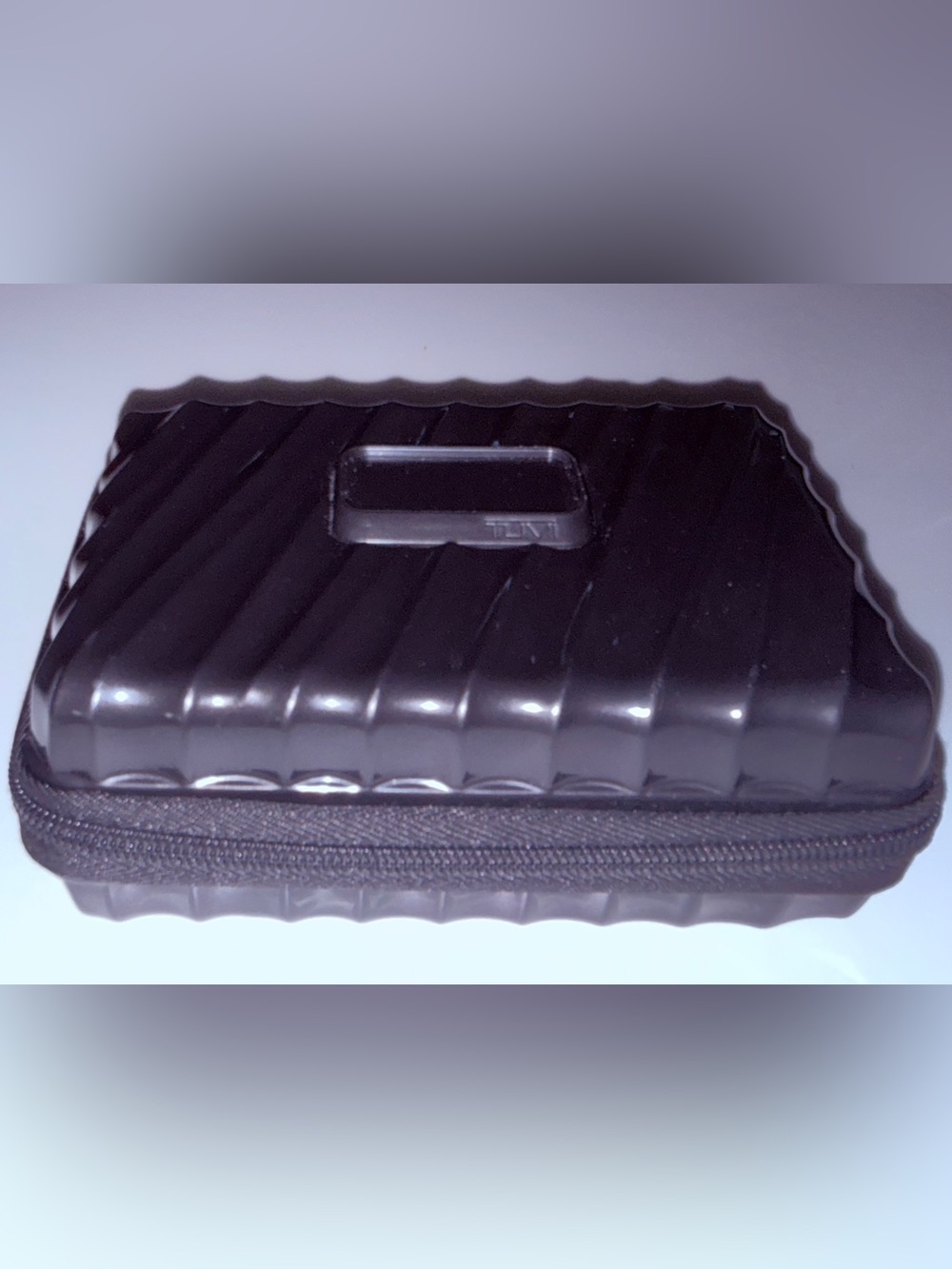 TUMI Hardshell Delta Airlines  Dop Kit